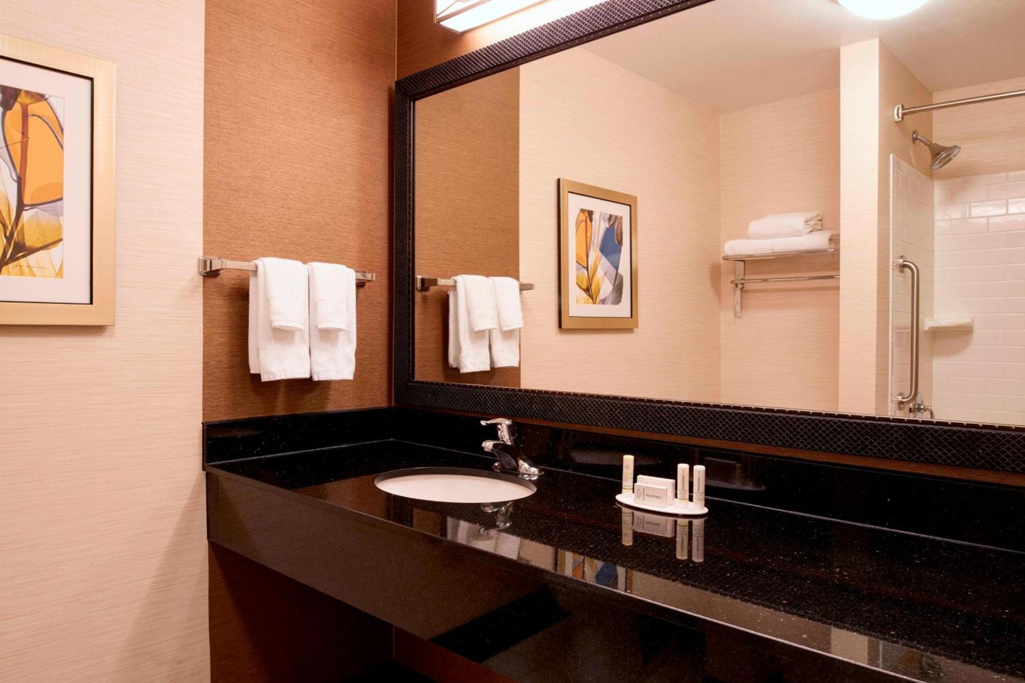 Fairfield Inn And Suites New Buffalo Ngoại thất bức ảnh